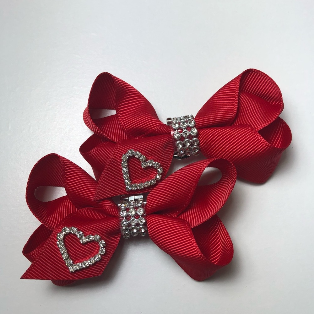 Shoe clips or accessories